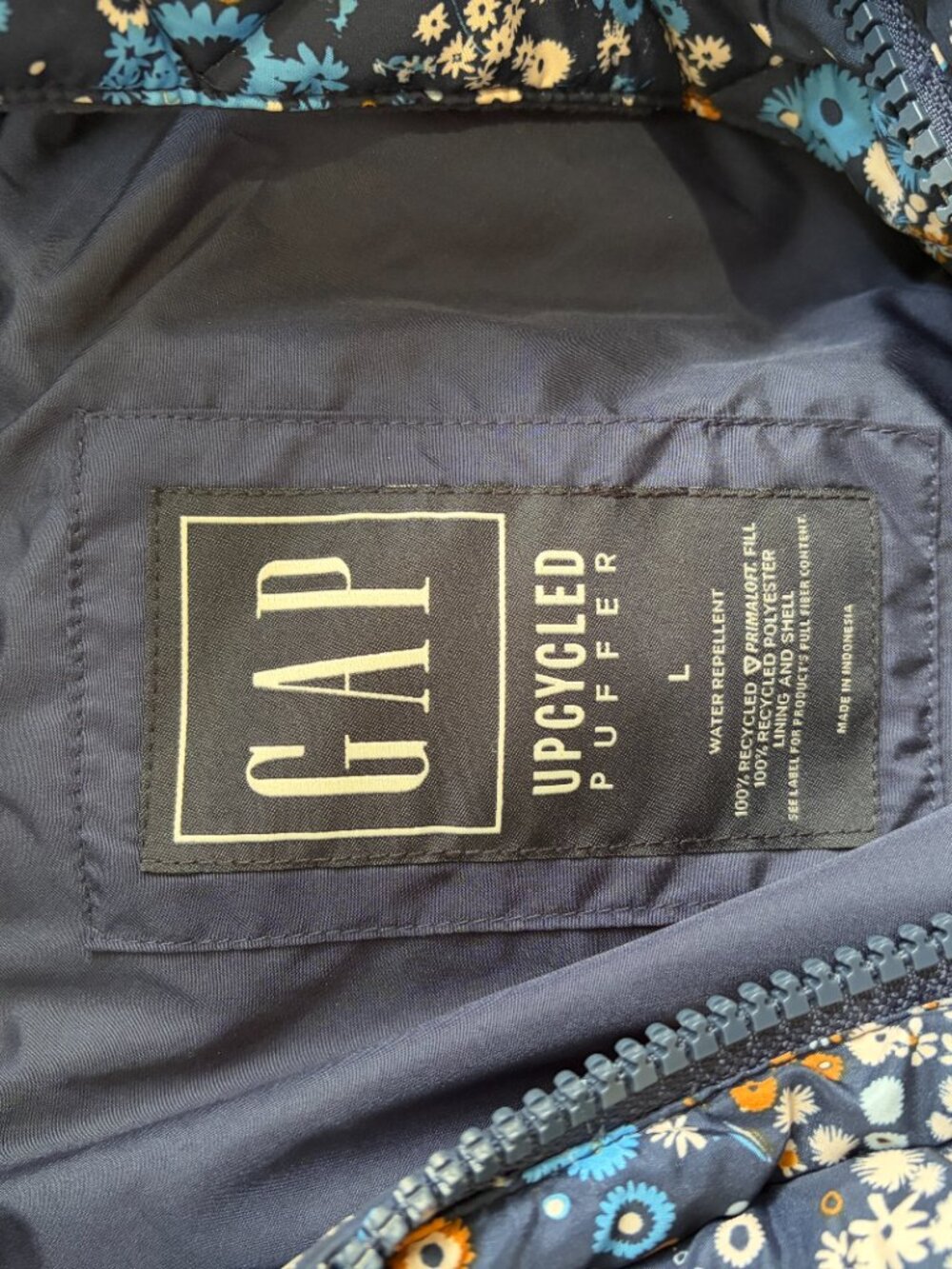 Gap Floral Upcycled Primaloft Midweight Puffer Size Large Blue Hooded - Picture 6 of 10